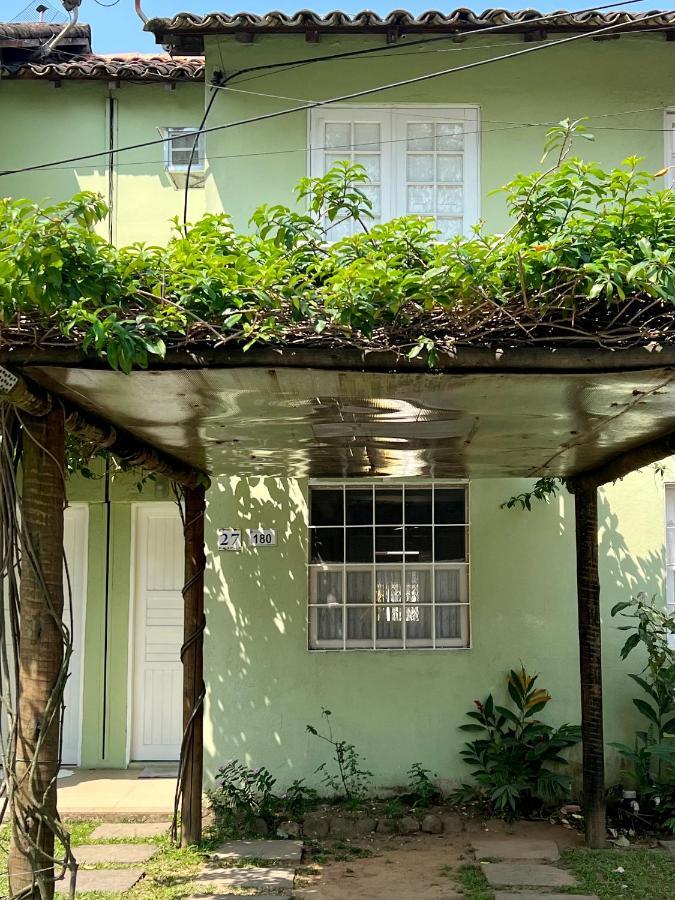 Casa Verde No Centro De Araquari Exteriör bild